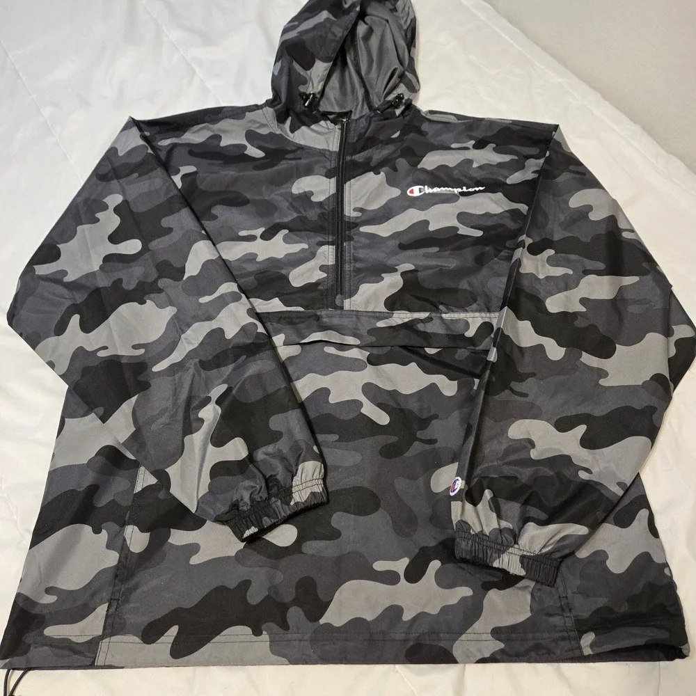 Champion Men's Packable Quarter-Zip Hood Windbreaker Stadium Jacket Size L NWOT